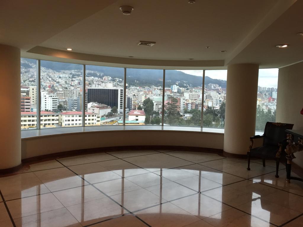 Aparta Hotel Torres de Suites Quito Habitación foto